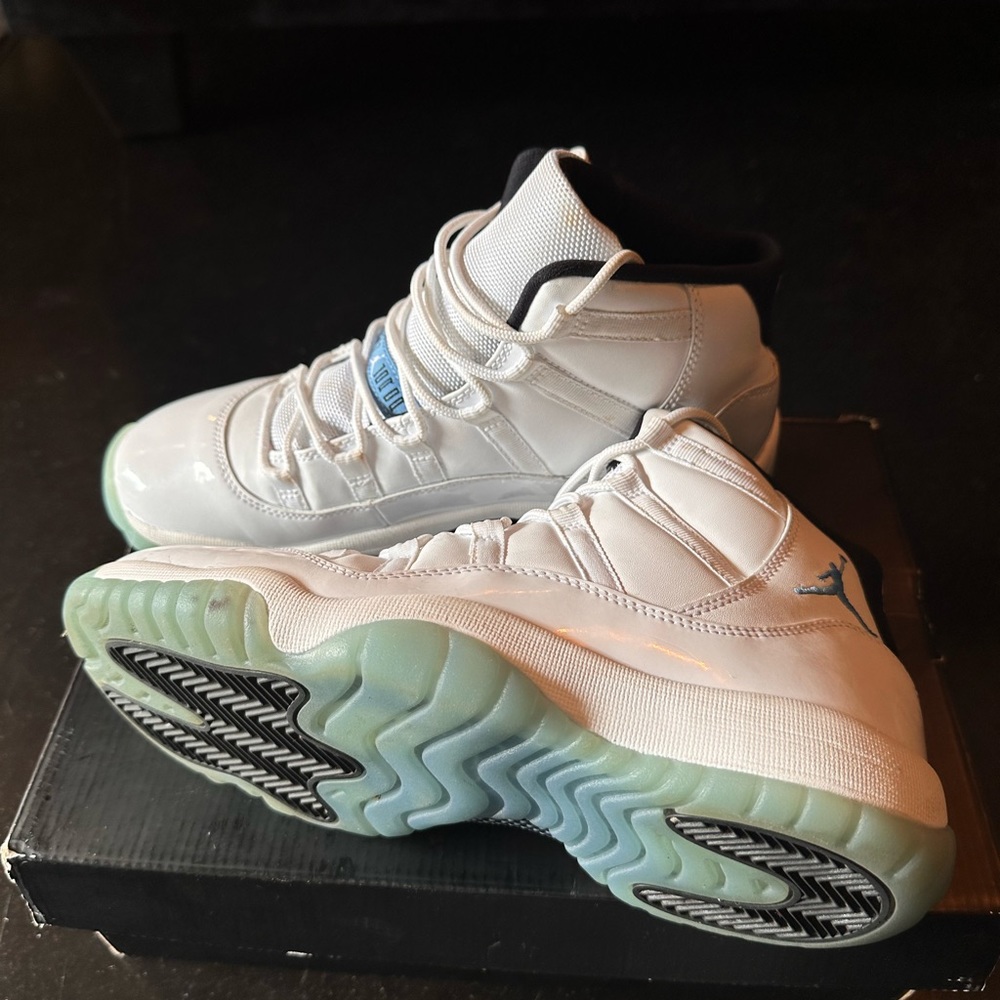 Air Jordan 11 Retro (2014) BG “legend blue”